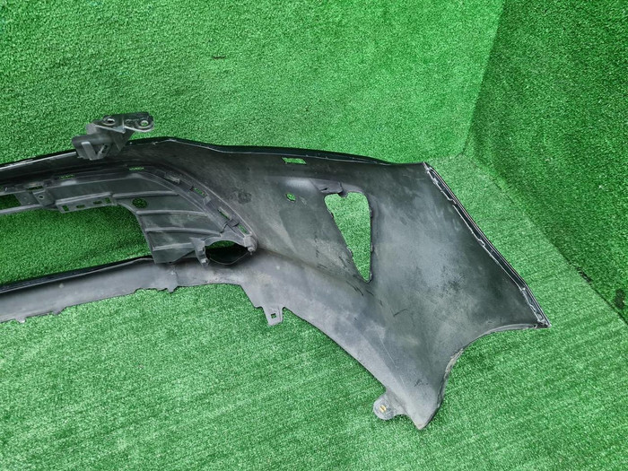 Бампер передний Toyota Camry xv50 (2014-2018)