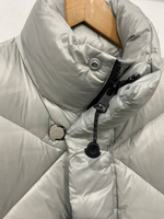 Пуховик Moncler