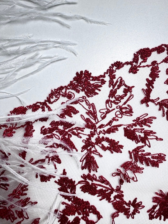 Тесьма сетка с вышивкой, беж/красный, 21см