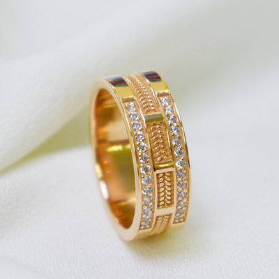 Обручальное кольцо