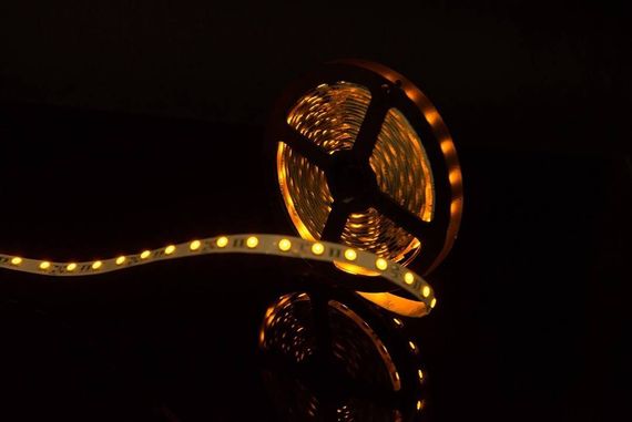 Светодиодная лента SWG 14,4W/m 60Led/m 5050SMD желтый 5M SWG560-12-14.4-Y-M 009262