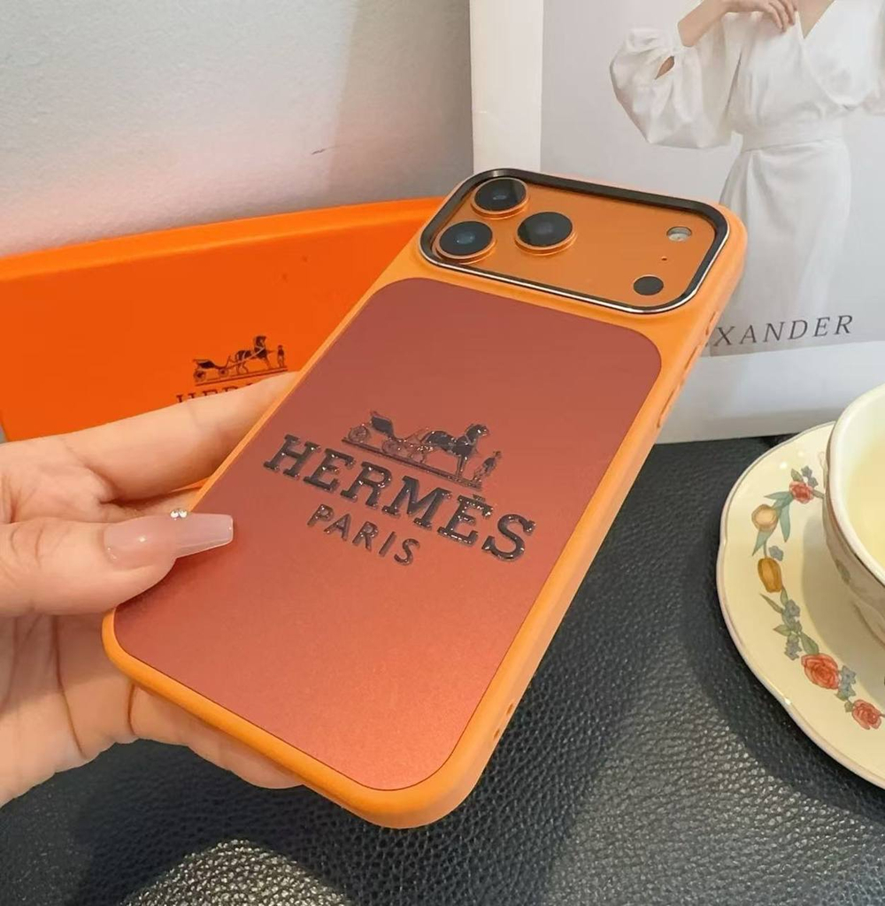Чехол на iPhone 17 Pro Max Hermes