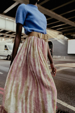 ZARA ЮБКА МИДИ С ПРИНТОМ И РЕМНЕМ, РАЗНОЦВЕТНЫЙ