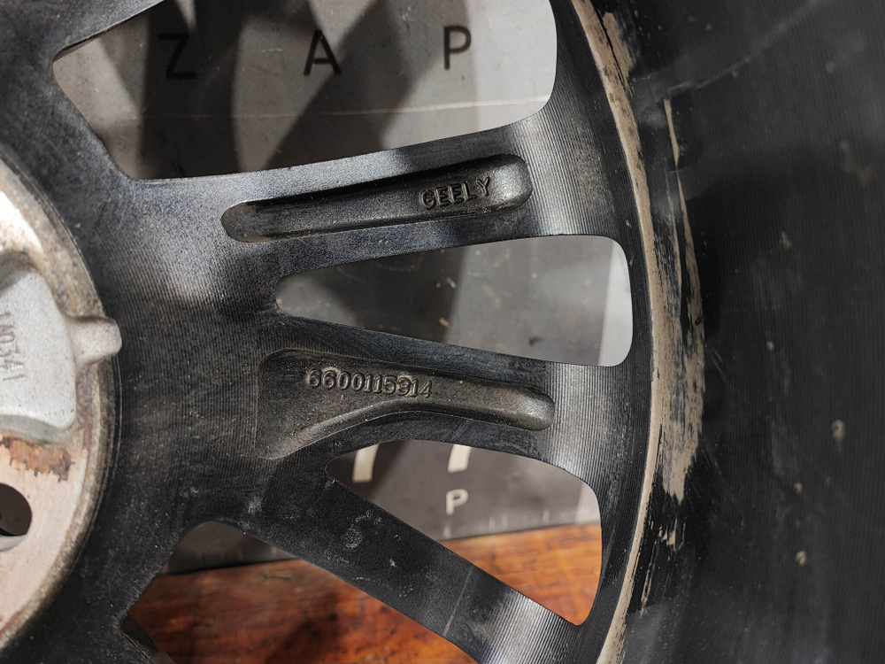 Диск колесный литой R18 Geely Coolray 19-нв Б/У Оригинал 6600115314