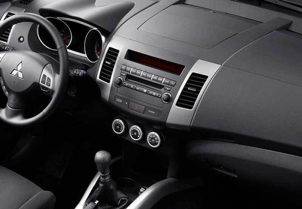 Topway TS18 2+32GB 8 ядер для Mitsubishi Outlander 2005-2011