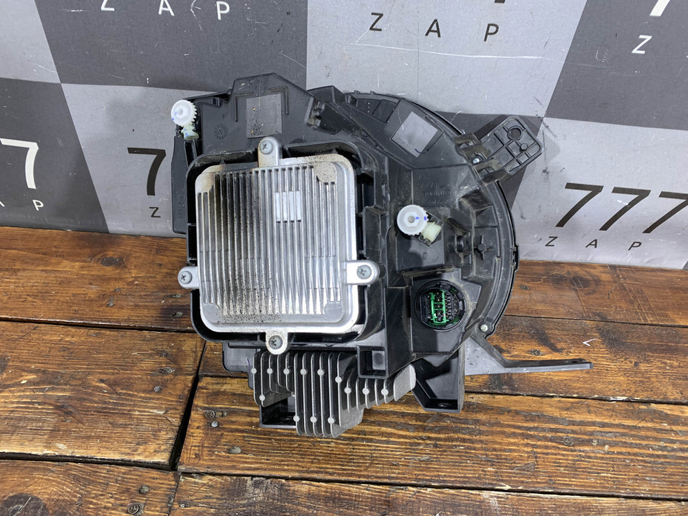 Фара правая LED Haval Dargo 22-нв Б/У Оригинал 4121101XKN04A