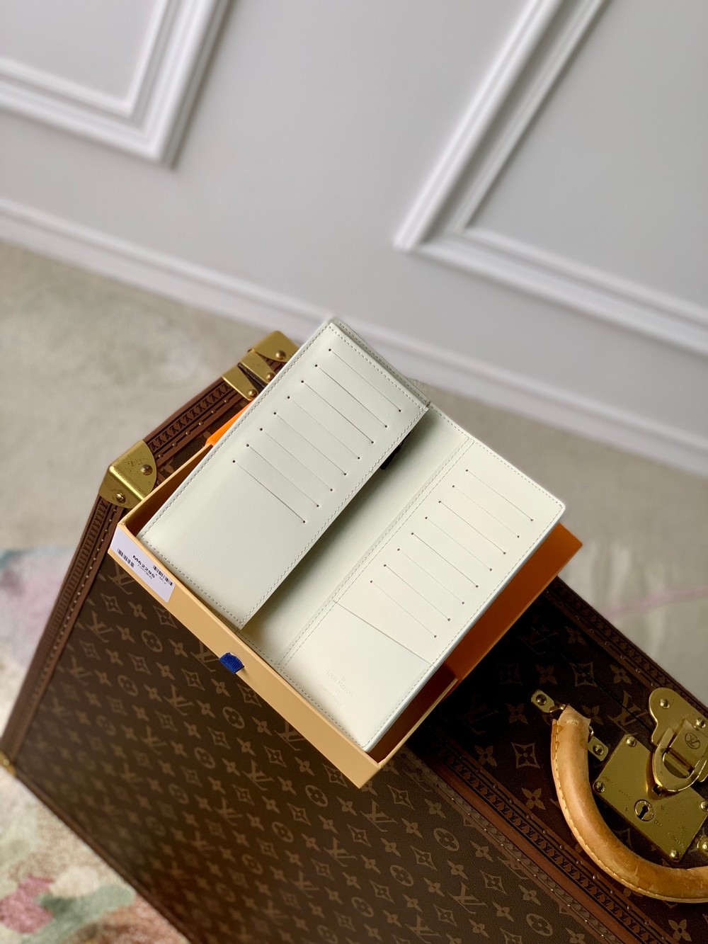 Louis Vuitton Brazza Wallet