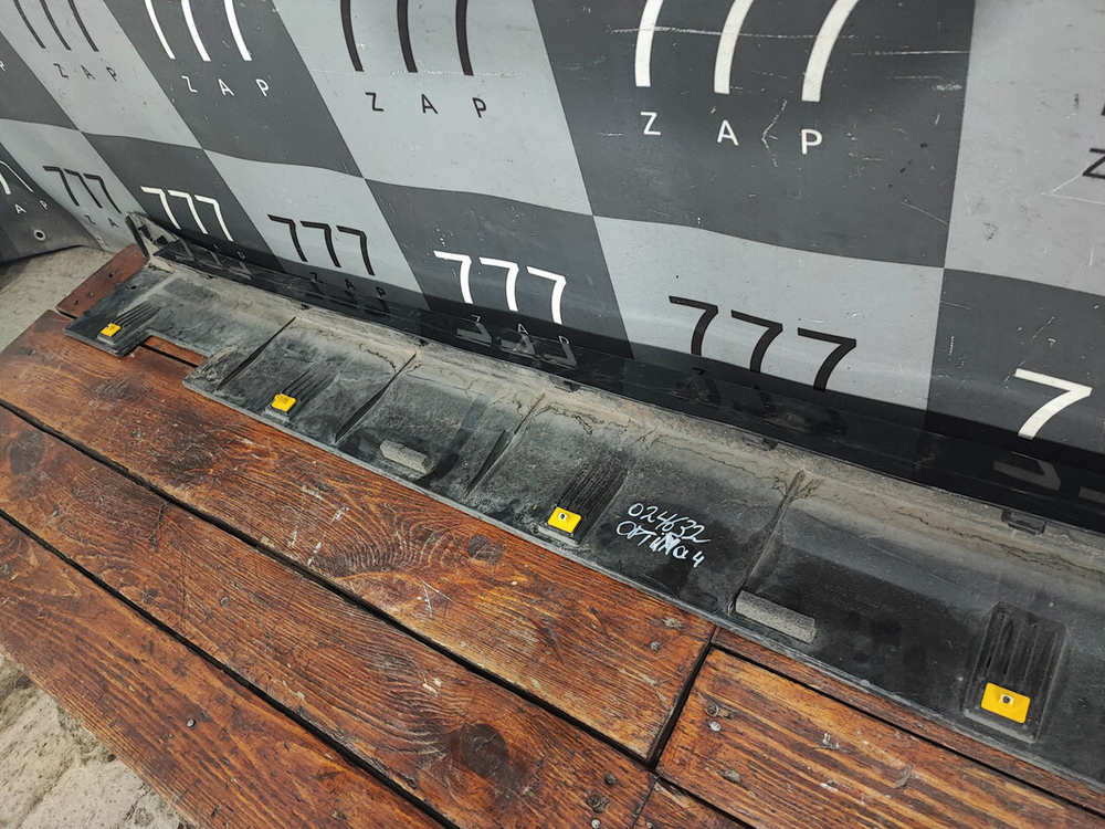 Накладка порога правого Kia Optima 4 (JF) 16-20 Б/У Оригинал 87754D4010