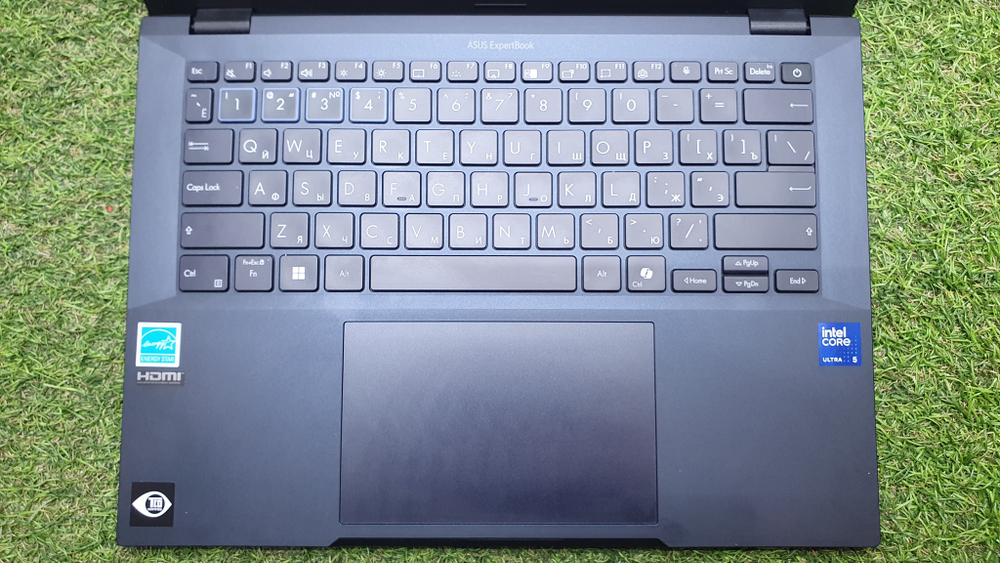 Ноутбук ASUS Ultra 5-12/16Gb/FHD/