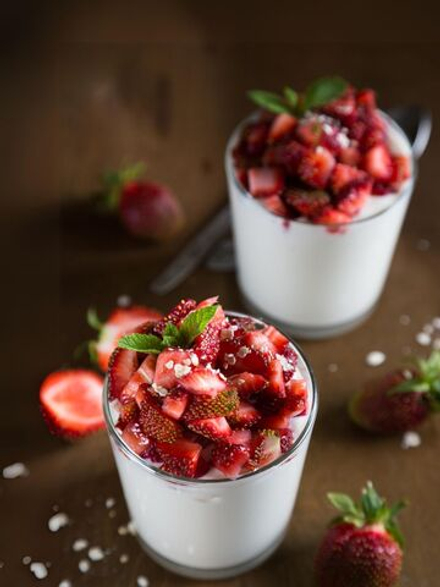 Клубничный йогурт косметическая отдушка