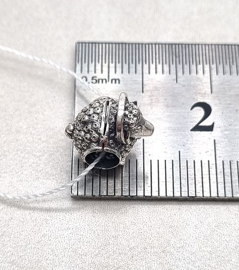 Бусина. Агнец.