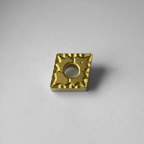 CNMG120408-EM FE1215  Пластина токарная