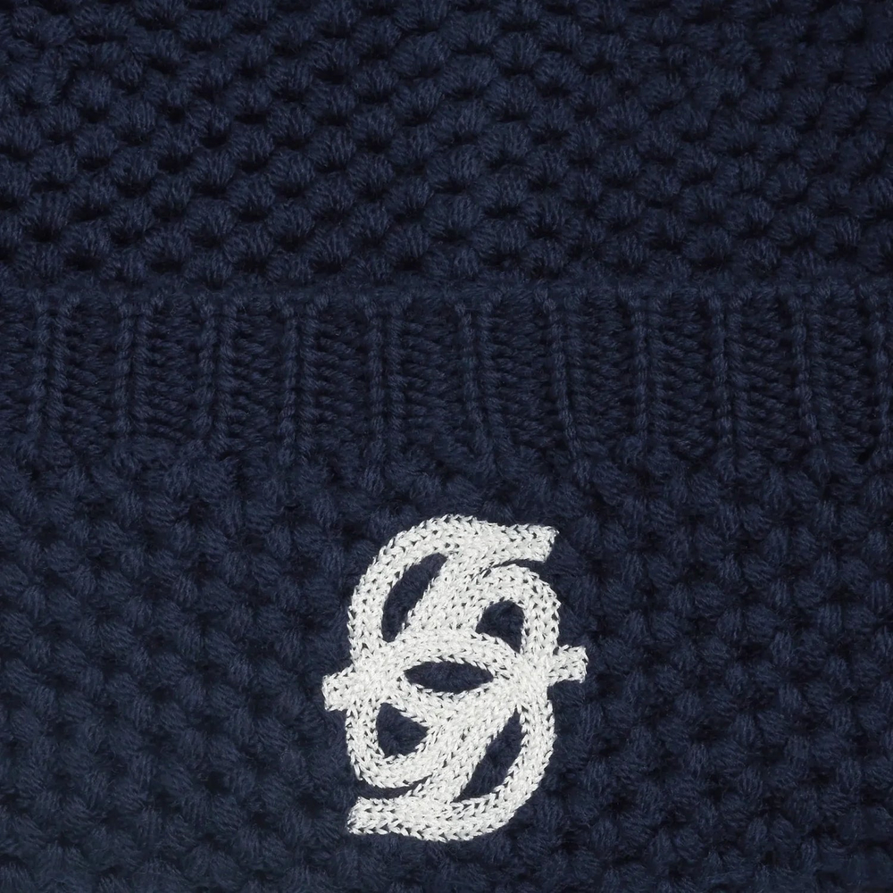 Шапка Monogramme