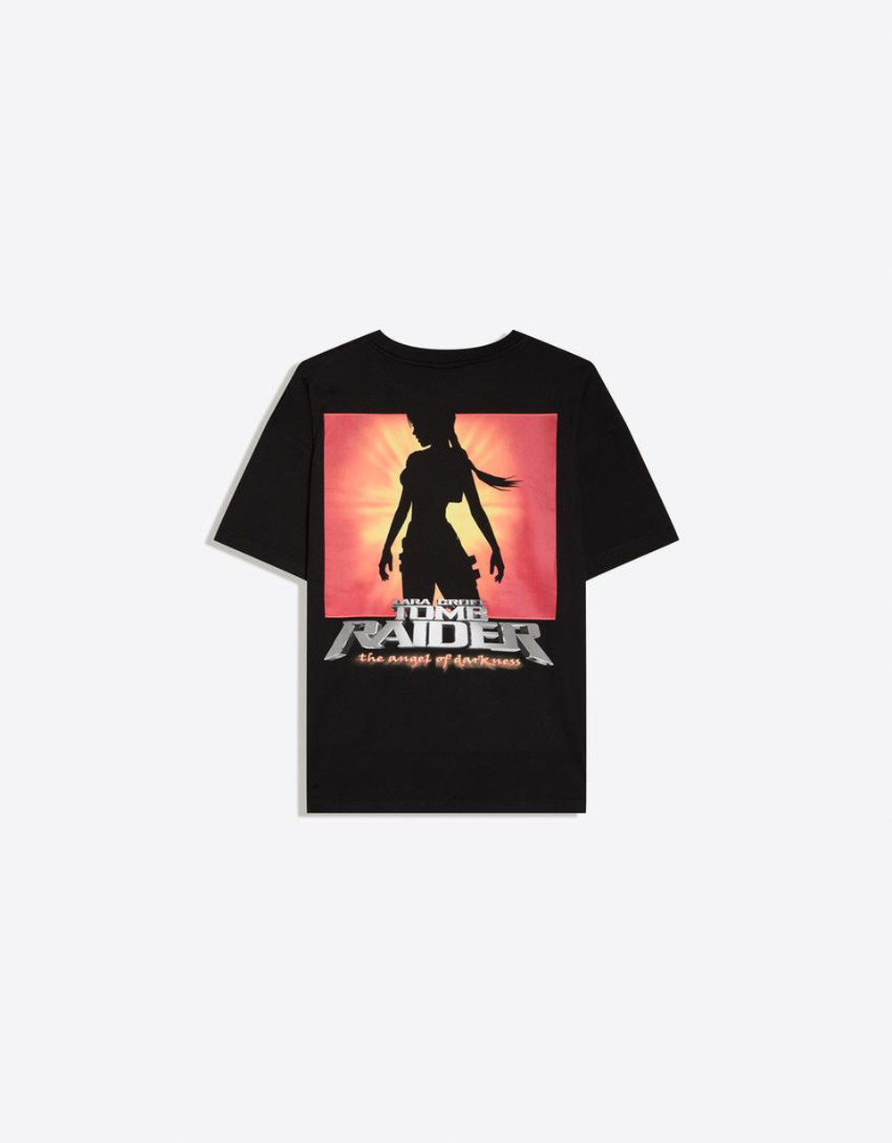 BERSHKA Футболка оверсайз с принтом Tomb Raider, черный