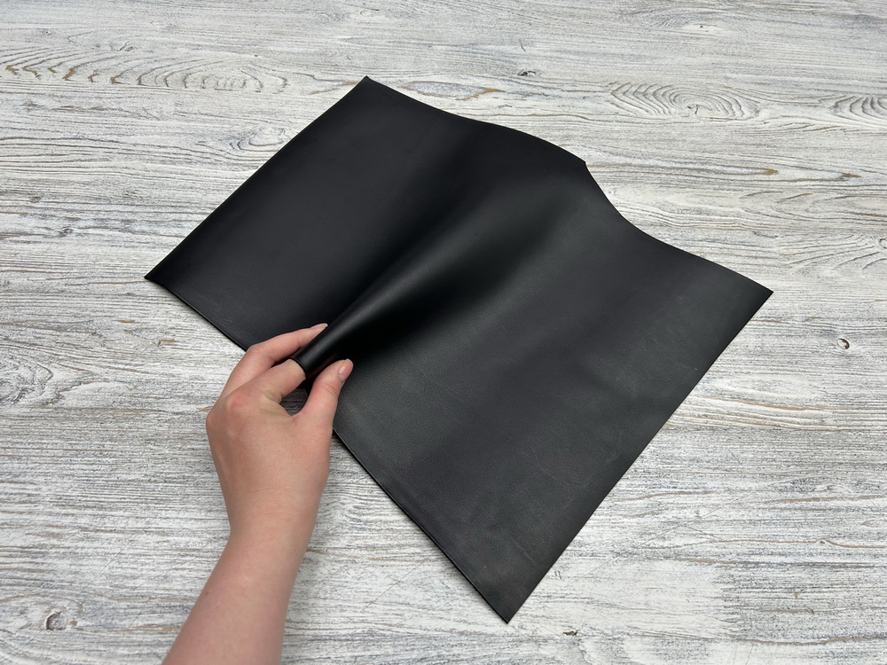 Боулинг цв. Черный / Toro Boolwing Nero, 1,6-1,8 мм, ПАНЕЛИ