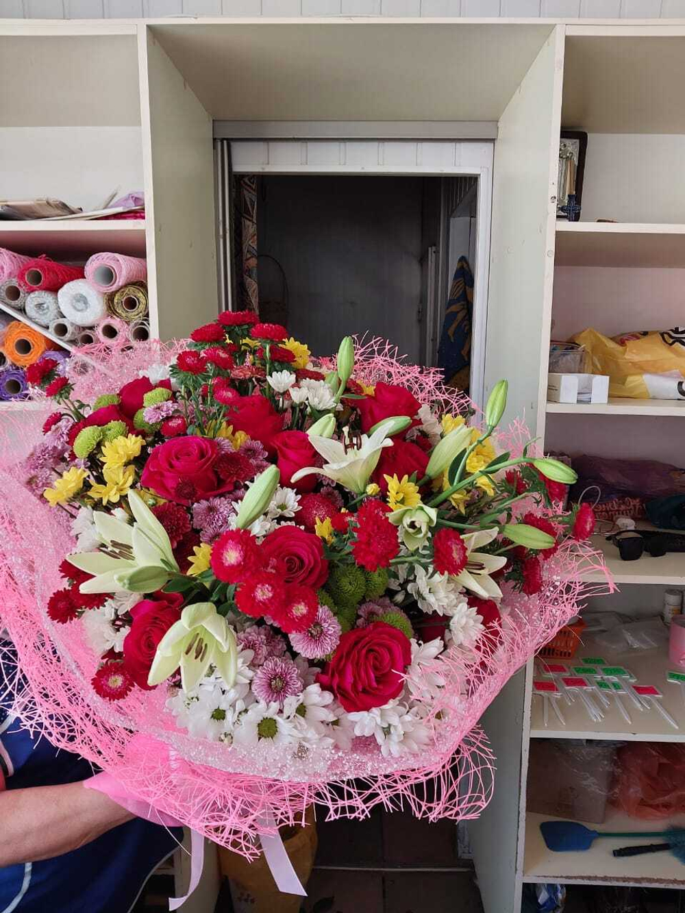 Широкий ассортимент свежих цветов!