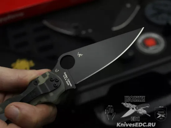 Нож складной Spyderco Paramilitary 2 C81GPCMOBK2 c черным клинком CPM-S45VN, рукоять камо G10