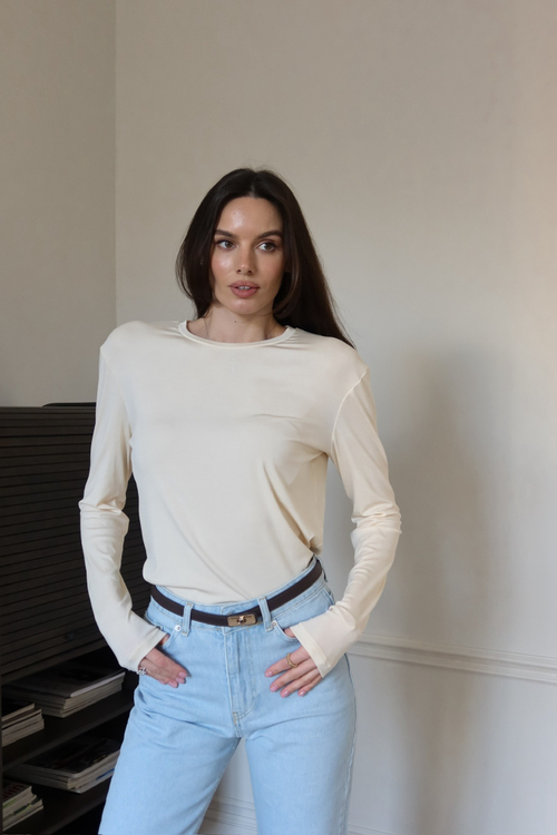 Лонгслив кремовый