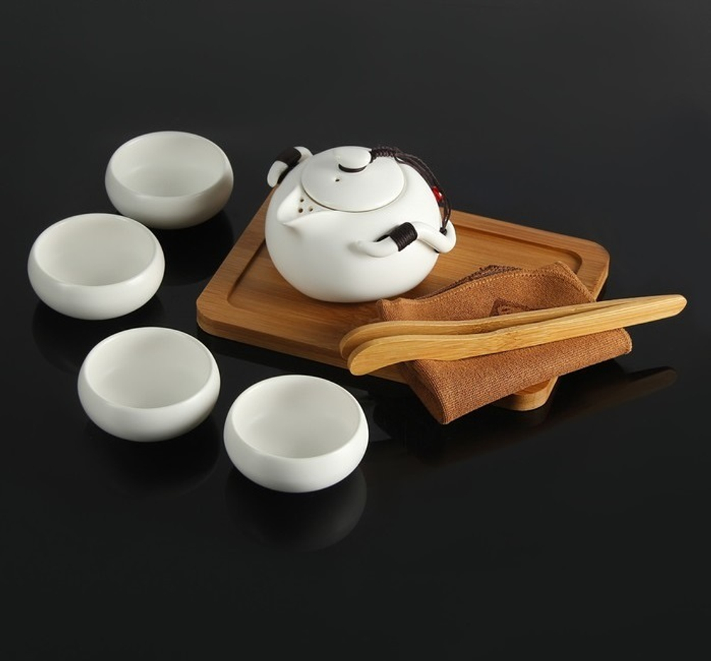 Набор для чайной церемонии Tyasitsu White, 8 предметов: чайник 120 мл, 4 чашки 50 мл, щипцы, салфетка, подставка