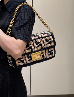 Fendi Baguette 27 cm