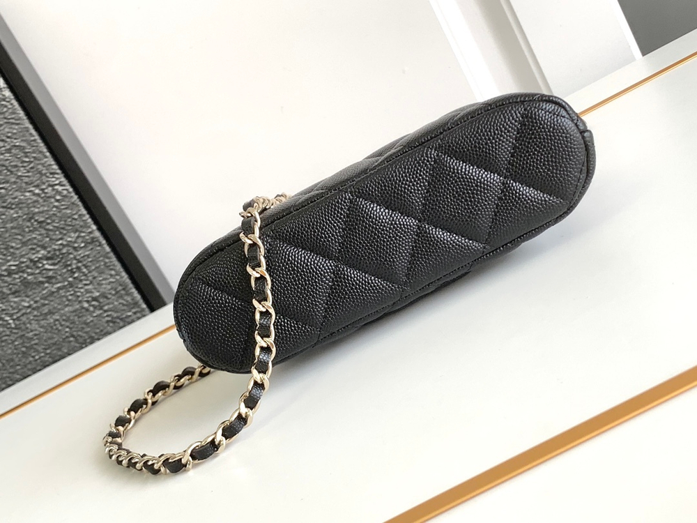 Chanel Bag 16 cm