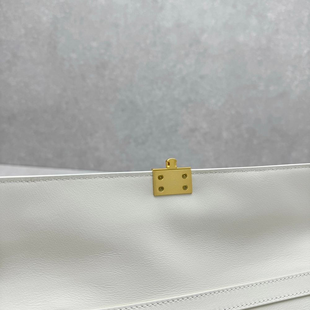 Prada Bag 28 cm
