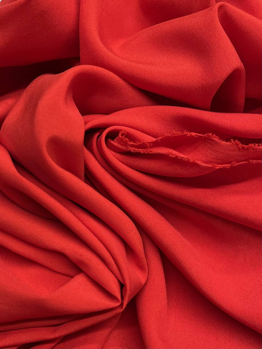 Шелк креп с ацетатом Gucci красный