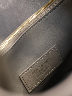 Saint Laurent Small Le 5 A 7 23 cm