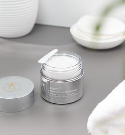 Пептидный крем против морщин с черным трюфелем Bueno Anti-Wrinkle Fill Up Peptide Cream 80 мл.