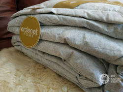 Одеяло стеганое из 100% верблюжьего пуха ERDENET (Монголия) 200x220 см. - серо-голубой орнамент