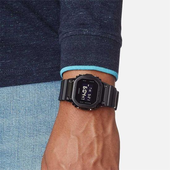 Мужские часы Casio G-Shock GM-5600B-1E