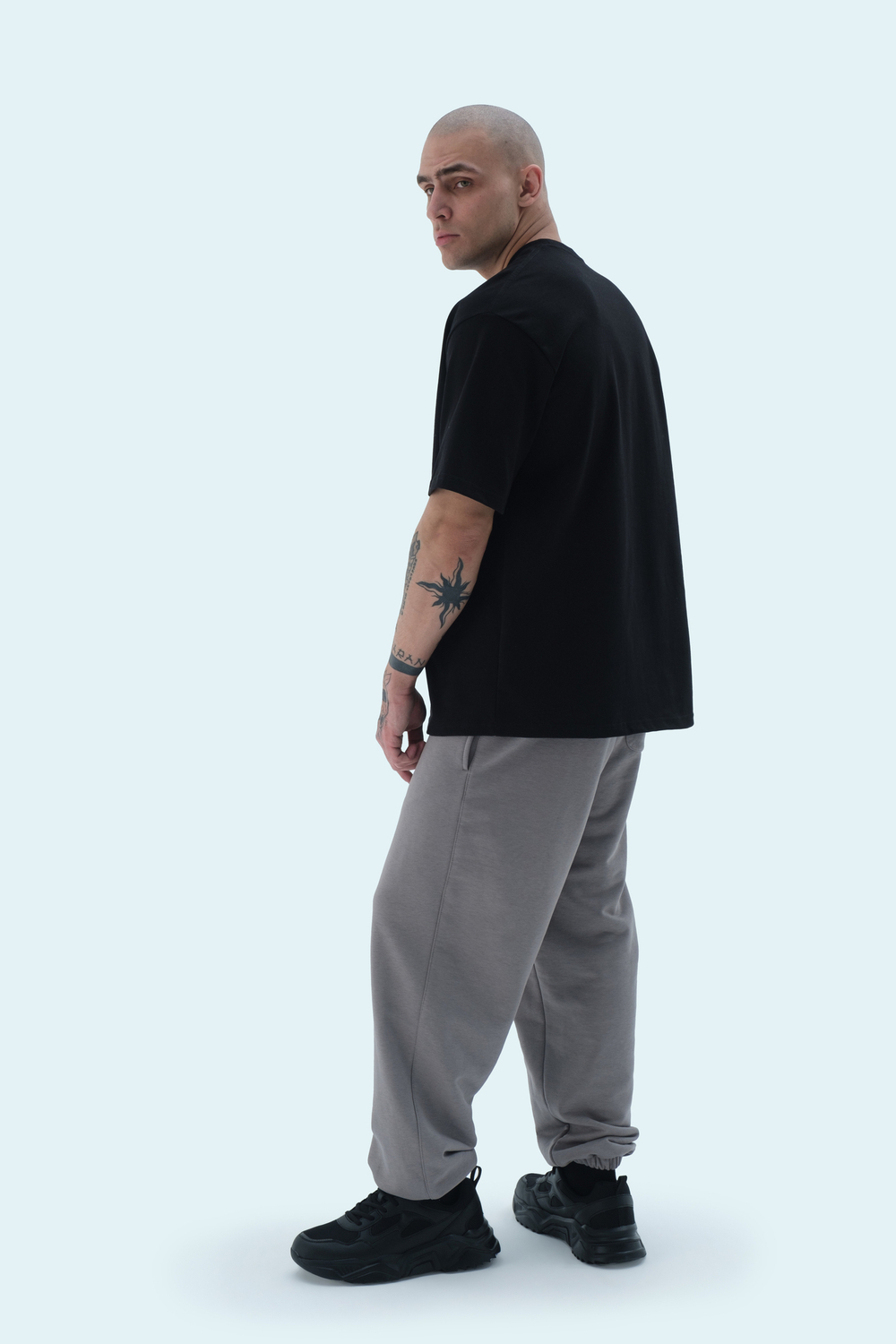 Футболка оверсайз | black