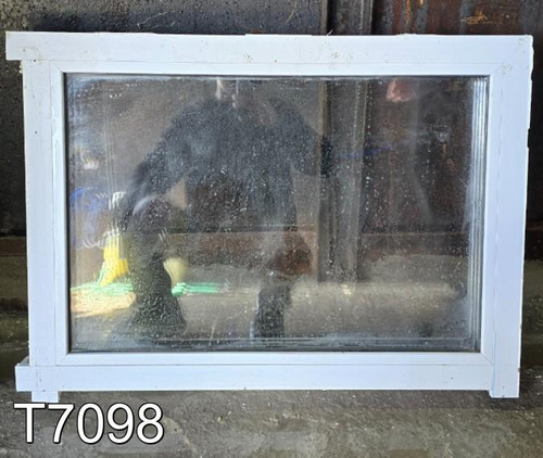 Окно Пластиковое Б/У 590(в) x 810(ш)