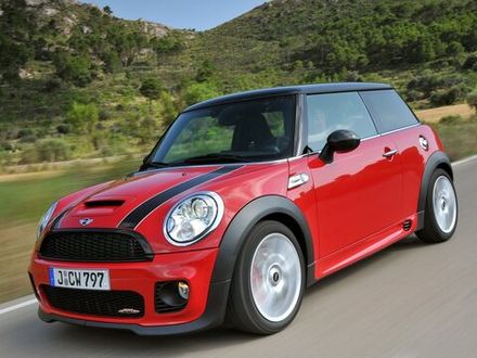 Hatch II (R56)