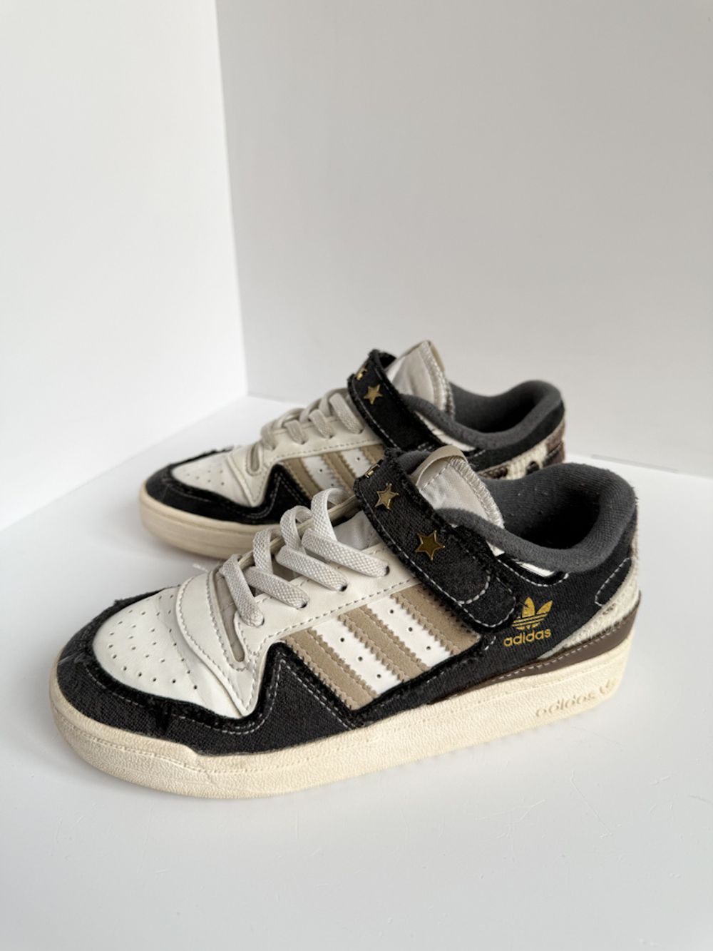 Комбинированные кроссовки Adidas, 32