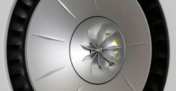 KEF Q250C Walnut 2-полосная акустическая система центрального канала (пассивная)