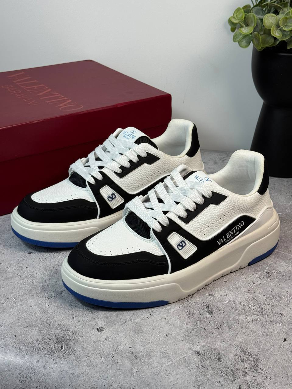 Кеды Valentino