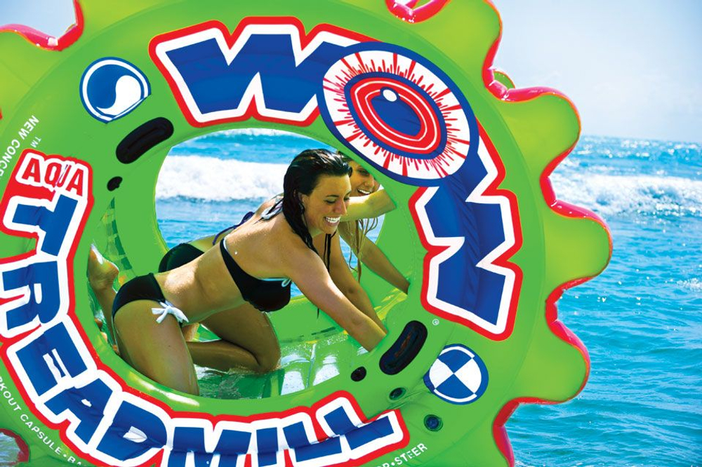 Надувной аттракцион "Aqua Treadmill", трехместный (10258052)