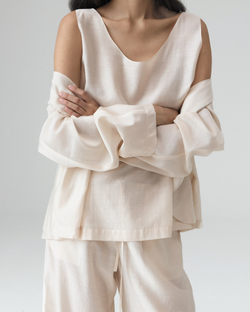 Топ удлинённый из батиста