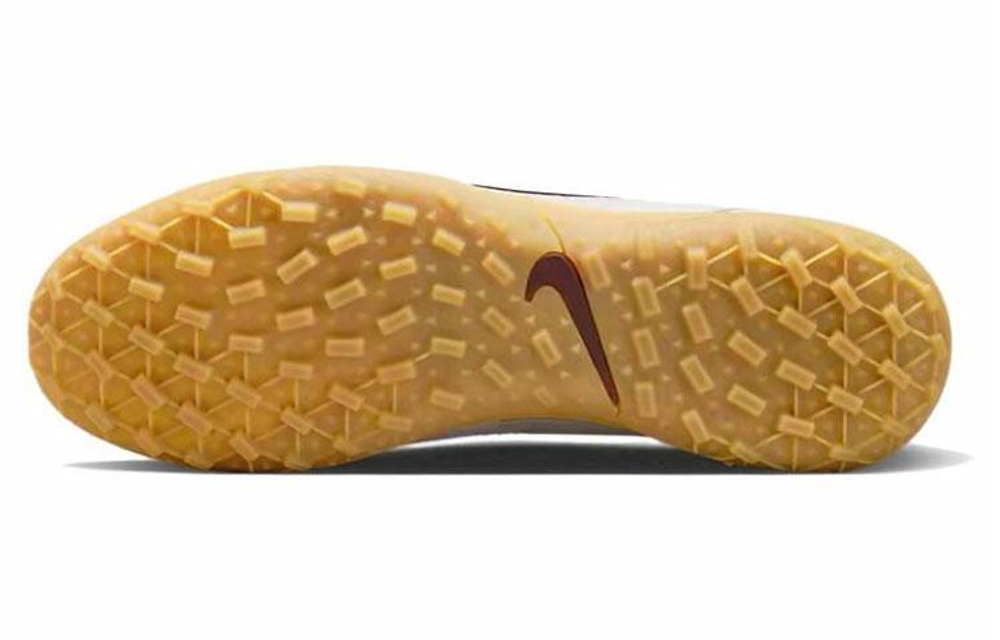 Кроссовки Nike Tiempo Legend 9 Club Tf