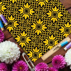 Ткань шифон богатый золотой узор на чёрном фоне