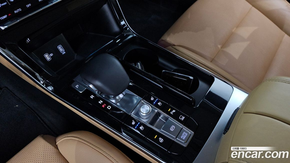 Kia K7 (Cadenza) Premier 2.5 GDI Noblesse (12.2019)