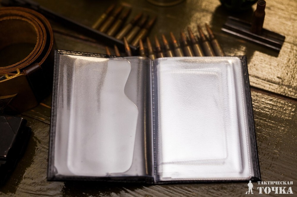 Обложка кожаная с Орлом РФ для документов черная