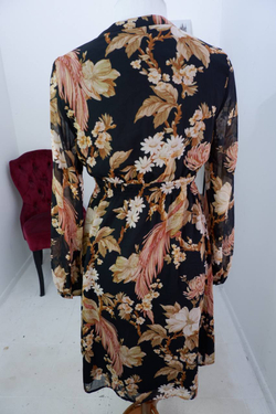 Платье H&M легкое и приталенное, маркировка S, визуально на 44 размер