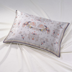 Наволочка 50x70 Mollen Мезенская роспись жемчужно-белая шелковая