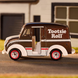 Matchbox Collectors Tootsie Roll Divco Milk Truck (2023)