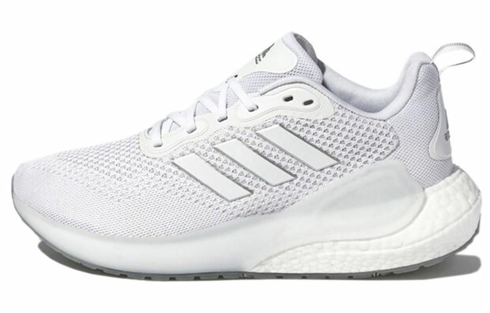 Кроссовки Adidas Alphalava