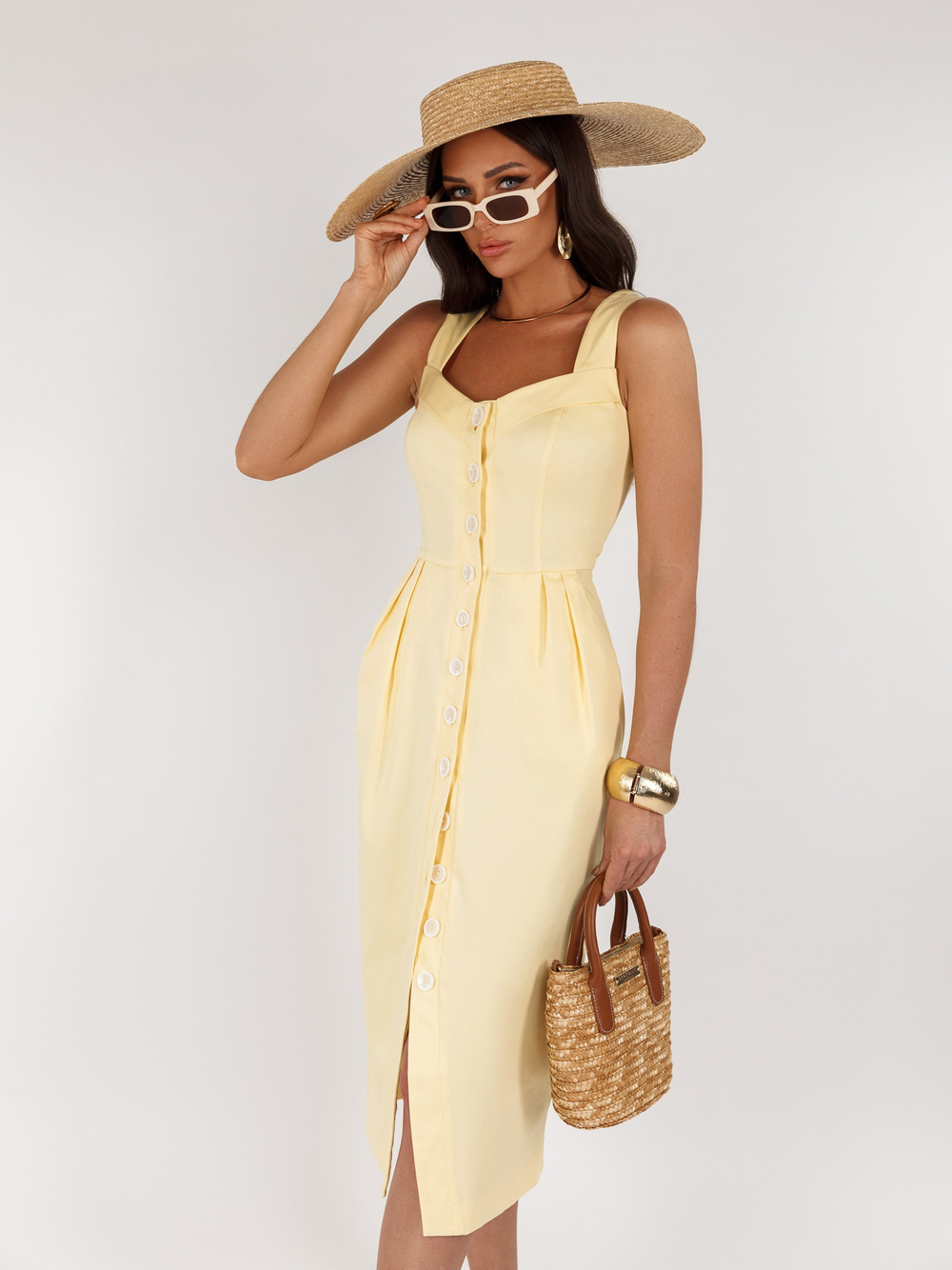 Платье сарафан на бретелях