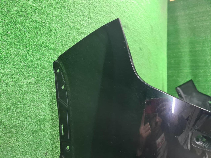 Бампер передний Toyota Land Cruiser 300 (2021-н.в.)