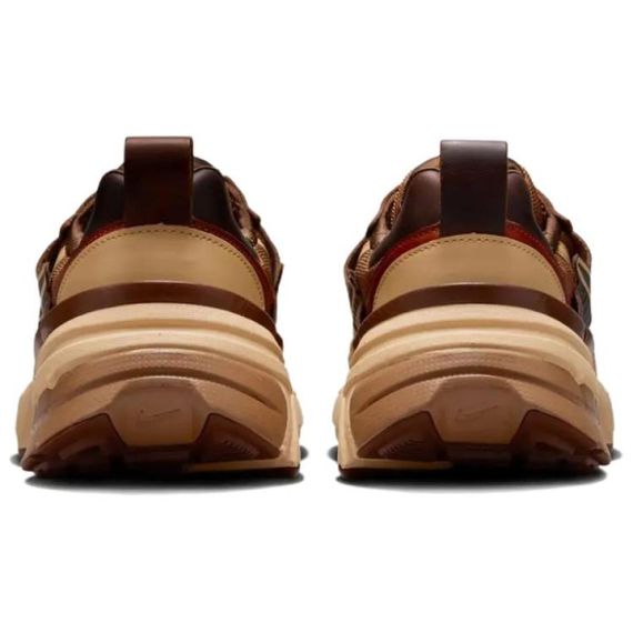 NIKE V2K Run Беговые кроссовки Низкие Коричневые Унисекс